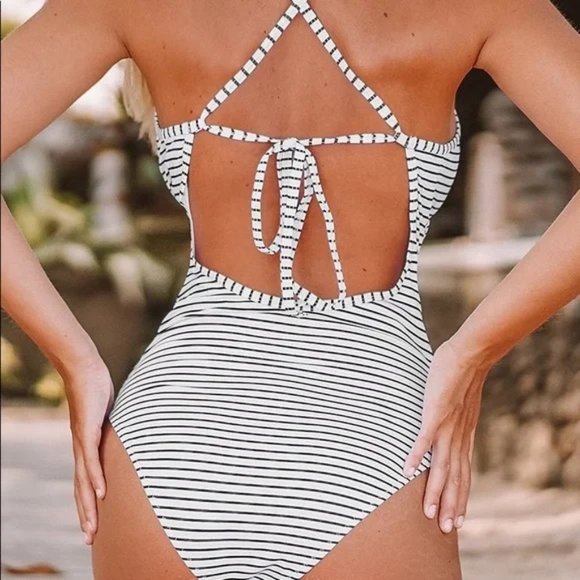 Cupshe - Black and White Stripe One-Piece - Picture 2 of 5